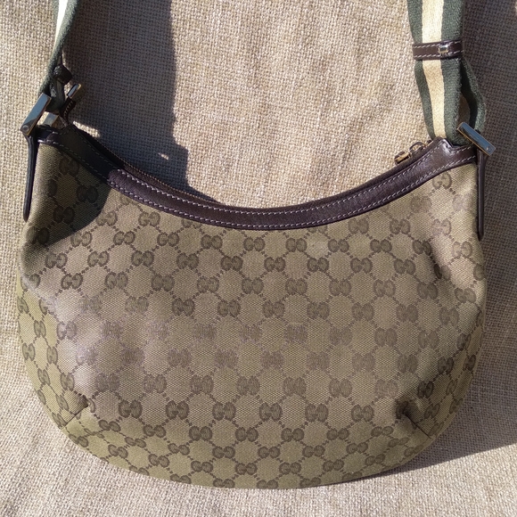 Gucci GG Monogram Web Medium Crossbody Bag - Picture 5 of 15